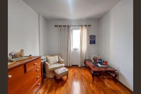 Apartamento para alugar com 124m², 3 quartos e 1 vaga Apartamento para alugar com 124m², 3 quartos e 1 vagaQuarto 1