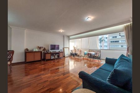 Apartamento para alugar com 124m², 3 quartos e 1 vaga Apartamento para alugar com 124m², 3 quartos e 1 vagaSala