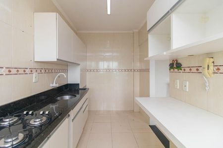 Cozinha e Área de Serviço de apartamento à venda com 2 quartos, 75m² em Cristal, Porto Alegre