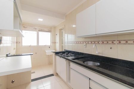 Apartamento à venda com 75m², 2 quartos e 1 vaga Apartamento à venda com 75m², 2 quartos e 1 vagaCozinha e Área de Serviço