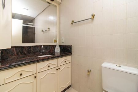 Apartamento à venda com 75m², 2 quartos e 1 vaga Apartamento à venda com 75m², 2 quartos e 1 vagaBanheiro