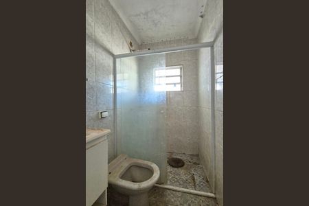 Casa para alugar com 244m², 4 quartos e 5 vagas Casa para alugar com 244m², 4 quartos e 5 vagasBanheiro