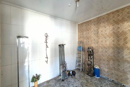 Casa para alugar com 244m², 4 quartos e 5 vagas Casa para alugar com 244m², 4 quartos e 5 vagasSala 2