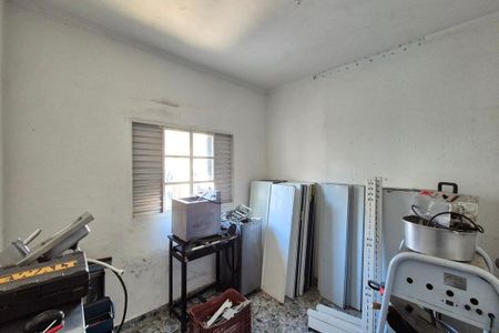 Casa para alugar com 244m², 4 quartos e 5 vagas Casa para alugar com 244m², 4 quartos e 5 vagasQuarto 4