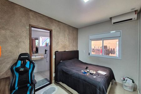 Casa para alugar com 244m², 4 quartos e 5 vagas Casa para alugar com 244m², 4 quartos e 5 vagasQuarto 2 - Suíte