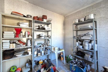 Casa para alugar com 244m², 4 quartos e 5 vagas Casa para alugar com 244m², 4 quartos e 5 vagasCozinha