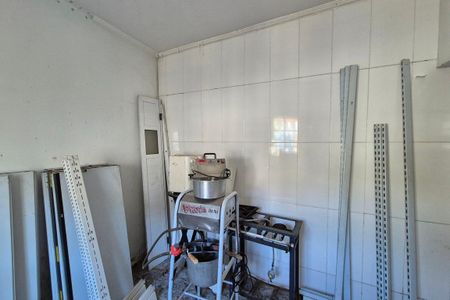 Casa para alugar com 244m², 4 quartos e 5 vagas Casa para alugar com 244m², 4 quartos e 5 vagasQuarto 4