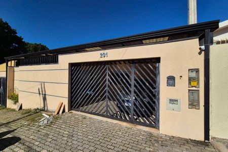 Fachada do Prédio de casa para alugar com 4 quartos, 244m² em Vila Santa Odila, Campinas