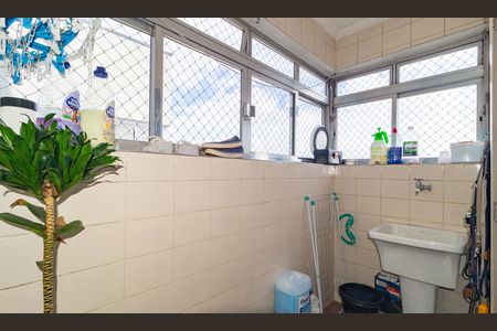 Apartamento à venda com 59m², 2 quartos e 1 vaga Apartamento à venda com 59m², 2 quartos e 1 vagaÁrea de Serviço