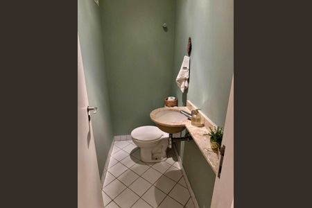 Apartamento à venda com 98m², 2 quartos e 2 vagasLAVABO
