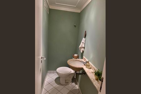 Apartamento à venda com 98m², 2 quartos e 2 vagasLAVABO