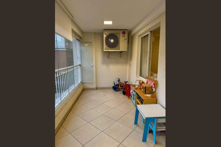 Apartamento à venda com 98m², 2 quartos e 2 vagasSACADA