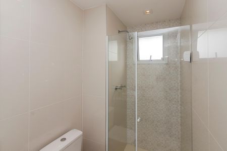 Apartamento à venda com 70m², 1 quarto e 1 vaga Apartamento à venda com 70m², 1 quarto e 1 vagaBanheiro da Suíte