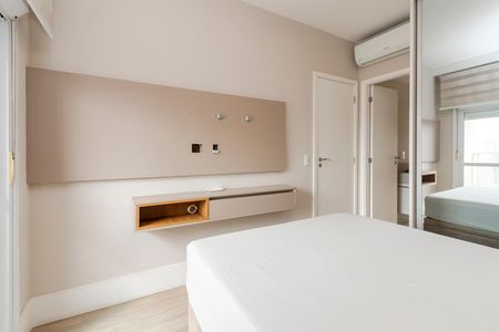 Apartamento à venda com 70m², 1 quarto e 1 vaga Apartamento à venda com 70m², 1 quarto e 1 vagaSuíte