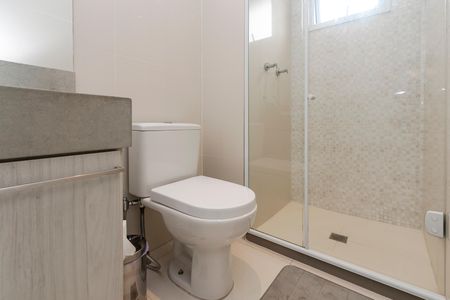 Apartamento à venda com 70m², 1 quarto e 1 vaga Apartamento à venda com 70m², 1 quarto e 1 vagaBanheiro da Suíte