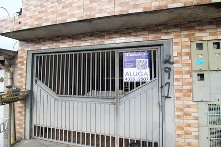 Casa para alugar com 45m², 1 quarto e sem vaga Casa para alugar com 45m², 1 quarto e sem vagaFachada