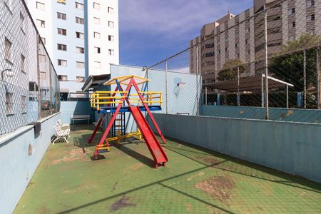 Apartamento para alugar com 65m², 2 quartos e 1 vagaÁrea comum - Playground