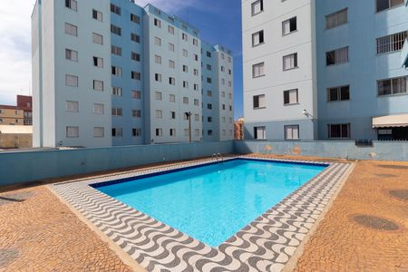 Apartamento para alugar com 65m², 2 quartos e 1 vagaÁrea comum - Piscina