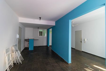 Apartamento para alugar com 65m², 2 quartos e 1 vagaÁrea comum - Salão de festas