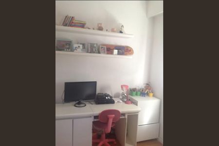 Apartamento à venda com 120m², 3 quartos e 2 vagas Apartamento à venda com 120m², 3 quartos e 2 vagasQuarto