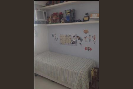 Apartamento à venda com 120m², 3 quartos e 2 vagas Apartamento à venda com 120m², 3 quartos e 2 vagasQuarto 1