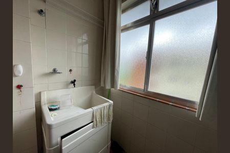 Apartamento para alugar com 64m², 2 quartos e 2 vagas