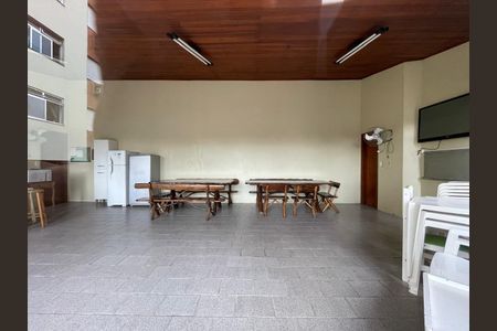 Apartamento para alugar com 64m², 2 quartos e 2 vagas