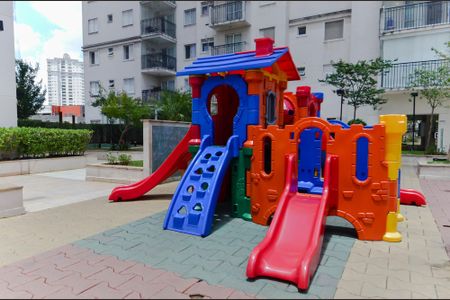 Apartamento à venda com 66m², 3 quartos e 2 vagas Apartamento à venda com 66m², 3 quartos e 2 vagasÁrea comum - Playground