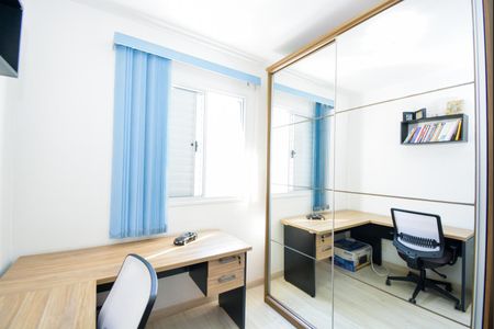 Apartamento à venda com 66m², 3 quartos e 2 vagasQuarto 2