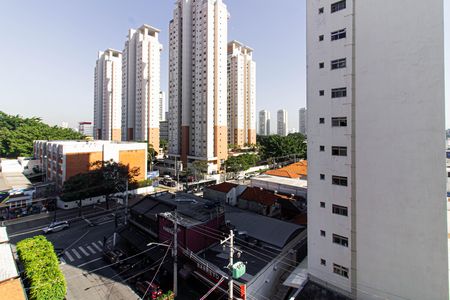 Studio à venda com 25m², 1 quarto e sem vaga Studio à venda com 25m², 1 quarto e sem vagaVaranda