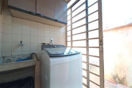 Casa para alugar com 100m², 3 quartos e 1 vaga Casa para alugar com 100m², 3 quartos e 1 vagaÁrea de Serviço