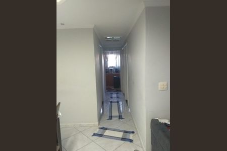 Corredor de apartamento para alugar com 3 quartos, 80m² em Parque Terra Nova, São Bernardo do Campo