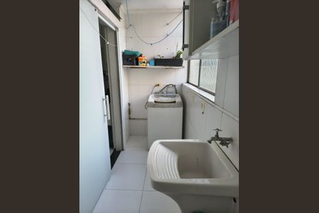 Apartamento à venda com 80m², 3 quartos e 1 vaga Apartamento à venda com 80m², 3 quartos e 1 vagaÁrea de serviço