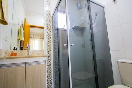 Casa à venda com 121m², 3 quartos e 3 vagas Casa à venda com 121m², 3 quartos e 3 vagasBanheiro do quarto 1