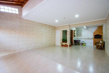 Casa à venda com 121m², 3 quartos e 3 vagas Casa à venda com 121m², 3 quartos e 3 vagasGaragem