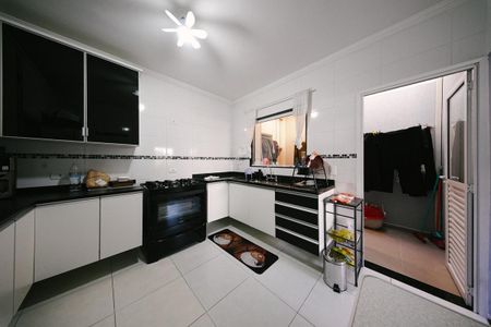 Casa de condomínio à venda com 72m², 3 quartos e 2 vagas Casa de condomínio à venda com 72m², 3 quartos e 2 vagasCozinha