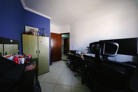 Casa de condomínio à venda com 72m², 3 quartos e 2 vagas Casa de condomínio à venda com 72m², 3 quartos e 2 vagasQuarto 2