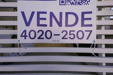 Casa de condomínio à venda com 72m², 3 quartos e 2 vagas Casa de condomínio à venda com 72m², 3 quartos e 2 vagasPlaquinha