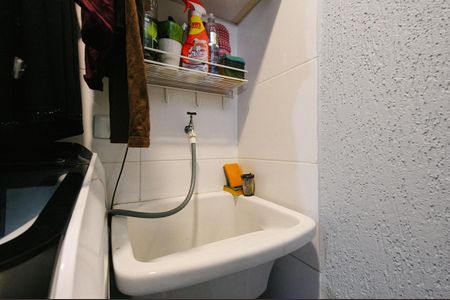 Casa de condomínio à venda com 72m², 3 quartos e 2 vagas Casa de condomínio à venda com 72m², 3 quartos e 2 vagasÁrea de Serviço