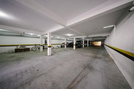Casa de condomínio à venda com 72m², 3 quartos e 2 vagas Casa de condomínio à venda com 72m², 3 quartos e 2 vagasGaragem