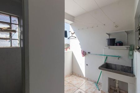Apartamento para alugar com 105m², 2 quartos e sem vaga Apartamento para alugar com 105m², 2 quartos e sem vagaÁrea de Serviço