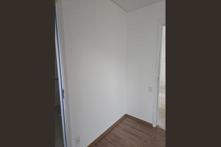 Quarto de apartamento à venda com 1 quarto, 78m² em Jardim Monte Alegre, Taboão da Serra