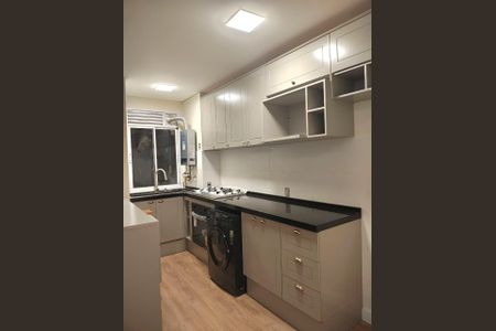 Cozinha de apartamento à venda com 1 quarto, 78m² em Jardim Monte Alegre, Taboão da Serra