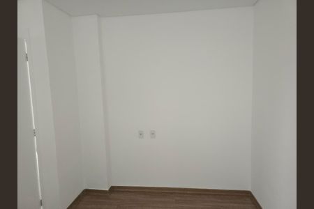 Quarto de apartamento à venda com 1 quarto, 78m² em Jardim Monte Alegre, Taboão da Serra