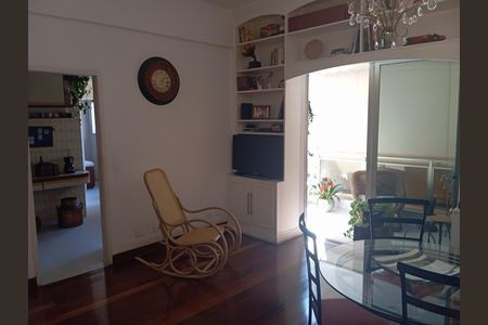 Apartamento à venda com 98m², 2 quartos e 1 vaga Apartamento à venda com 98m², 2 quartos e 1 vagaSala