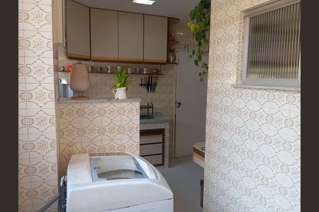 Apartamento à venda com 98m², 2 quartos e 1 vaga Apartamento à venda com 98m², 2 quartos e 1 vagaÁrea de serviço