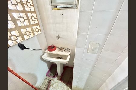 Apartamento para alugar com 70m², 2 quartos e 1 vagaÁrea de Serviço