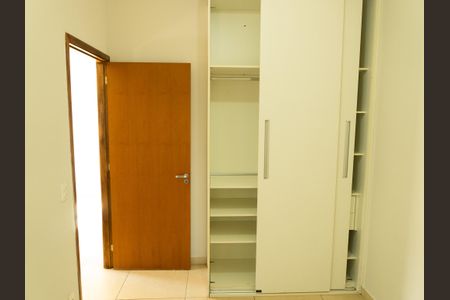 Apartamento para alugar com 80m², 2 quartos e 2 vagas Apartamento para alugar com 80m², 2 quartos e 2 vagasQuarto 1