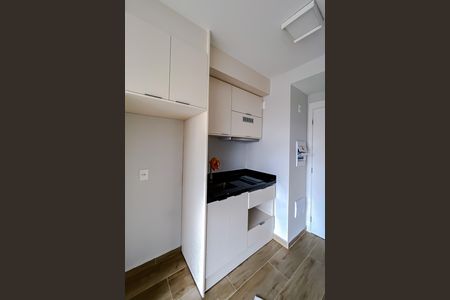 Studio para alugar com 31m², 1 quarto e sem vaga Studio para alugar com 31m², 1 quarto e sem vagaCozinha e Área de Serviço