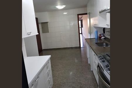 Apartamento à venda com 300m², 4 quartos e 4 vagas